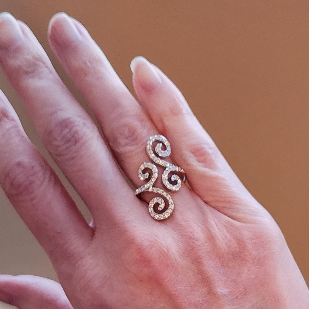 Silvertone Sparkling Spiral Ring